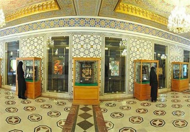 14700 سند تاریخی به مرکز اسناد آستان قدس رضوی اهدا شد