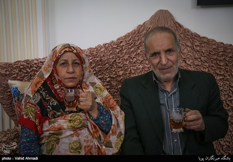 دیدار جامعه قرآنی با خانواده شهید الوندی