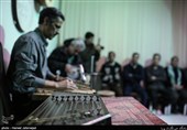 نوازندگی جمعی از کارتون خواب ها در مجتمع بهاران