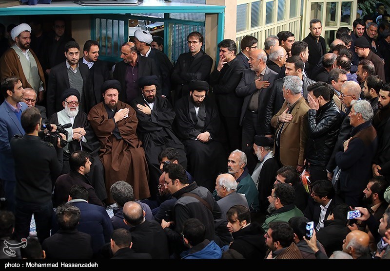 وداع با پیکر آیت الله هاشمی رفسنجانی در حسینیه جماران -5