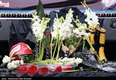 همدردی مردم قم با آتش نشانان حادثه پلاسکو