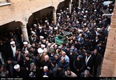 تشییع پیکر آیت الله سیدابراهیم خسروشاهی