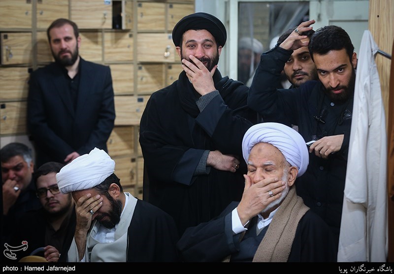 تشییع پیکر آیت الله خسروشاهی