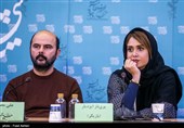 پریناز ایزیار و علی مصفا بازیگران فیلم تابستان داغ در نشست خبری - سی و پنجمین جشنواره فیلم فجر