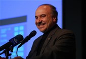 حضور وزیر ورزش و تشویق ایسلندی در سالن/ تماشاگران پشت در ماندند