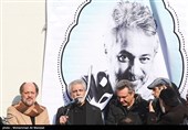پدری را از دست دادم که بهترین الگو برای یک دانشجوی هنر می‌تواند باشد