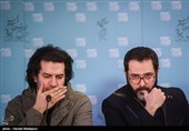 کوروش تهامی بازیگر و سهراب پورناظری آهنگساز در نشست خبری فیلم رگ خواب - سی و پنجمین جشنواره فیلم فجر
