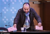 مازیار میری مجری طرح و تدوینگر در نشست خبری فیلم یک روز بخصوص - سی و پنجمین جشنواره فیلم فجر