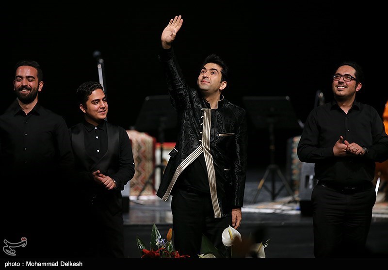 کنسرت  محمد معتمدی  در تالار وحدت