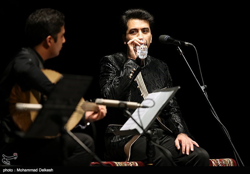 کنسرت  محمد معتمدی  در تالار وحدت