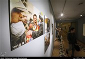 نمایشگاه عکس «عشق و آتش» کار گروهی عکاسان باشگاه خبرنگاران پویا(تسنیم)