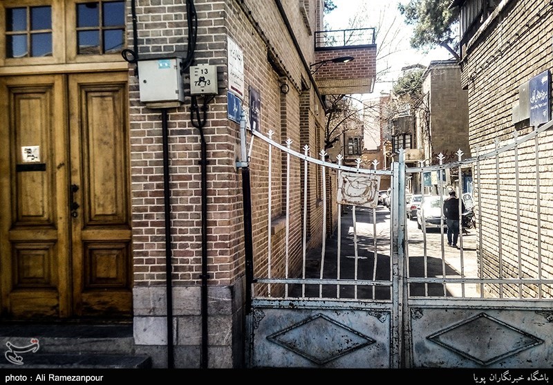 تنها کوچه قرینه تهران