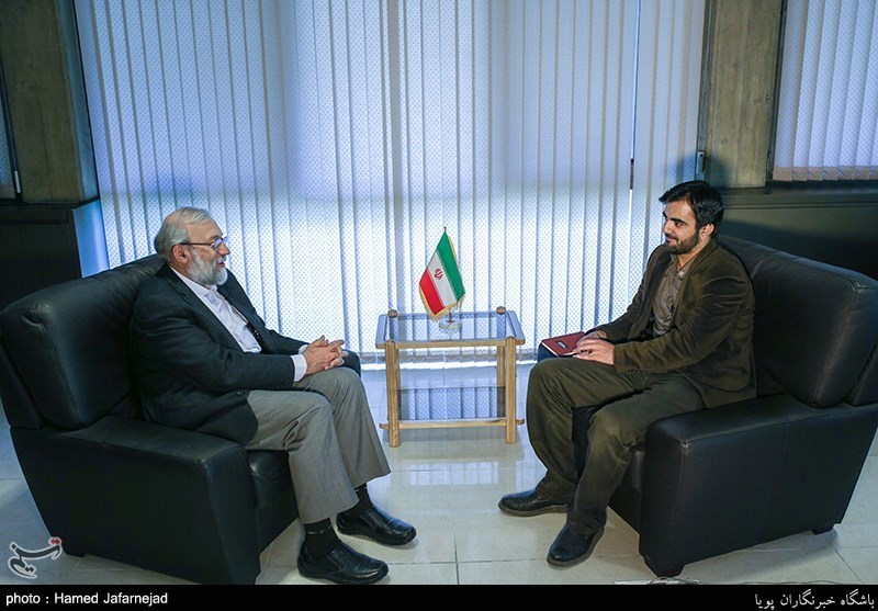 محمدجواد لاریجانی