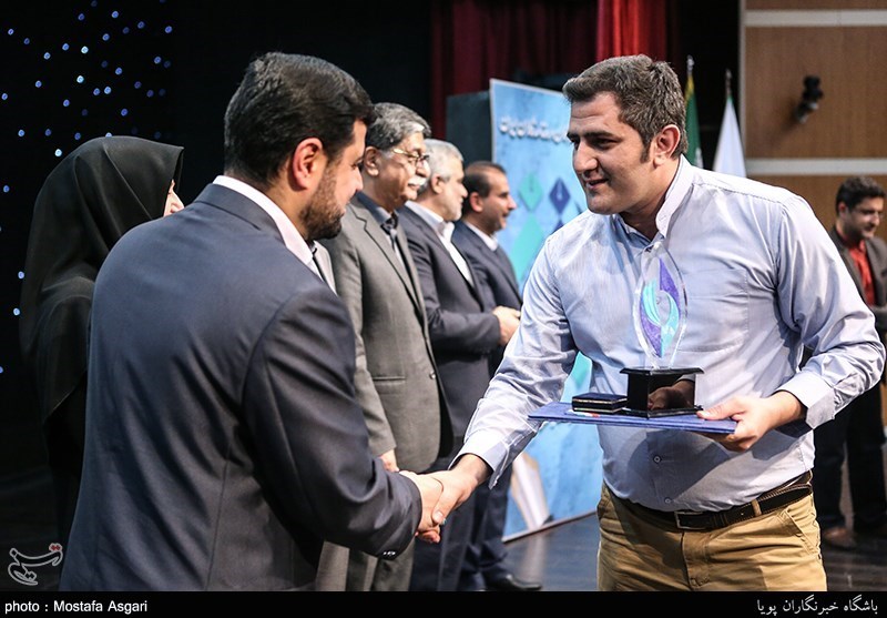 اختتامیه نخستین جشنواره مطبوعات و خبرگزاری‌های انجمن صنفی خبرنگاران و روزنامه‌نگاران ایران