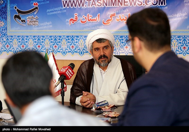 نشست خبری قائم‌مقام ستاد انتخاباتی میرسلیم در قم به‌روایت تصویر