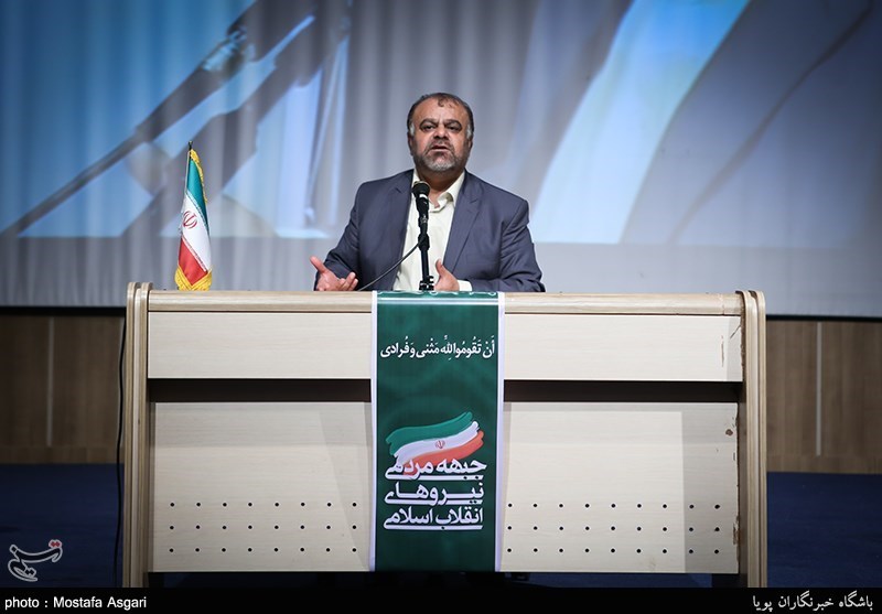 رستم قاسمی وزیر سابق نفت