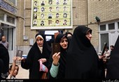 رای‌گیری انتخابات دوازدهمین دوره ریاست جمهوری و پنجمین دوره شورای شهر و روستا-مسجد بقیه الله میدان بروجردی