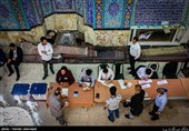 رای‌گیری انتخابات دوازدهمین دوره ریاست جمهوری و پنجمین دوره شورای شهر و روستا-مسجد بقیه الله میدان بروجردی