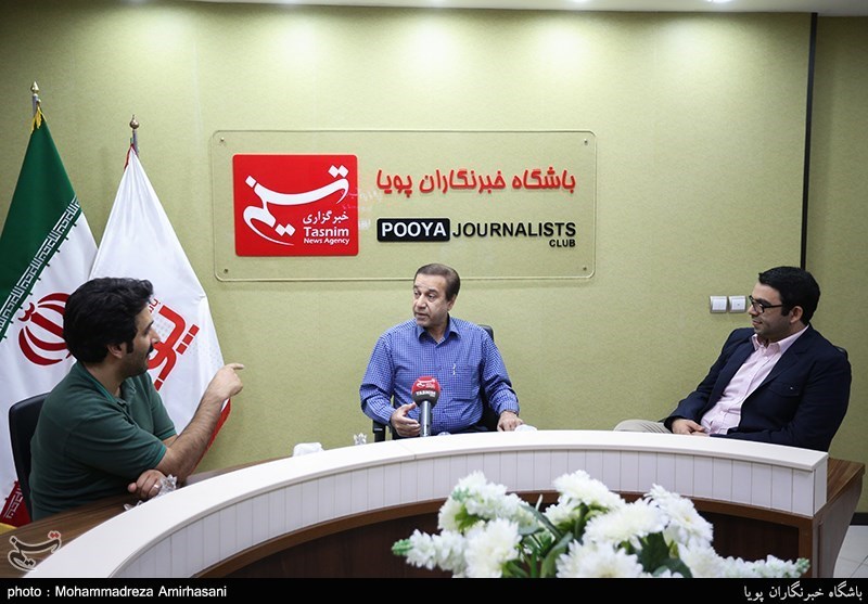 محمد گلریز خواننده