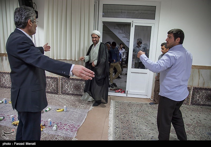 مراسم افطاری نماینده ولی فقیه کرمانشاه