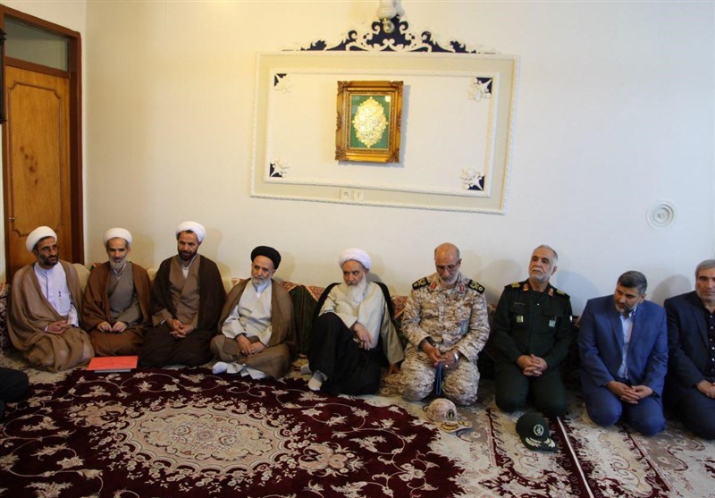 شهید فریدون احمدی