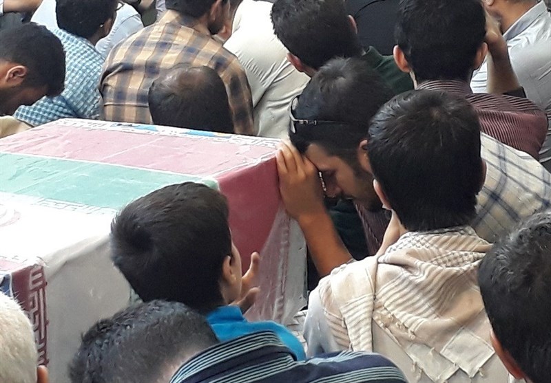 وداع با شهید مدافع حرم حمید قنادپور در اهواز