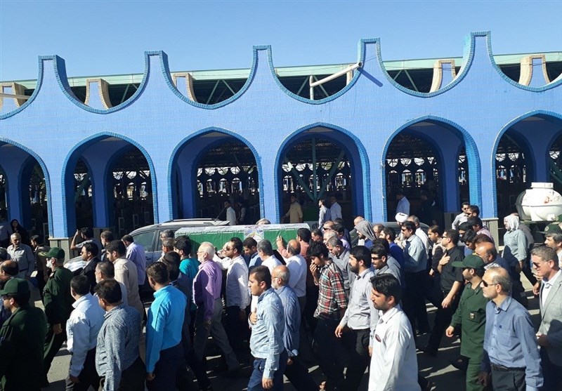 تشییع پیکر پاک شهید حمید قنادپور در اهواز