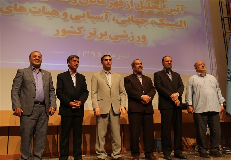 آئین تجلیل از قهرمانان و مدال‌آوران المپیک، جهانی، آسیایی و هیئت‌های ورزشی برتر کشور-ارومیه