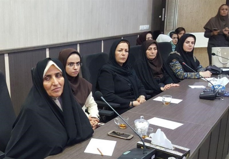 همایش بررسی مشکلات و نیازمندی‌های بانوان سردشت