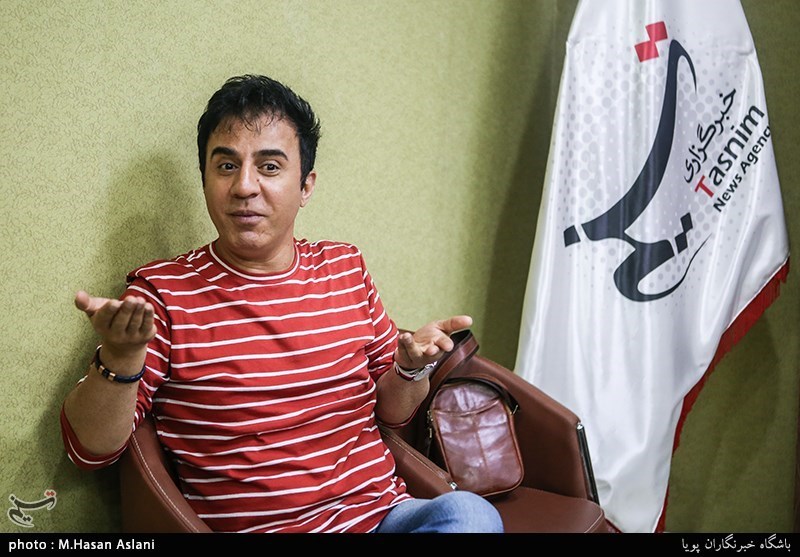 حضور عمو پورنگ در باشگاه خبرنگاران پویا