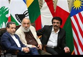 علیرضا افتخاری، داریوش ارجمند و عباس عراقچی در حاشیه مراسم تحلیف دوازدهمین دوره ریاست جمهوری