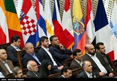 سهراب مرادی، بهداد سلیمی، علی مرادی، علی دایی، کریم باقری، علی پروین و سالار عقیلی در حاشیه مراسم تحلیف دوازدهمین دوره ریاست جمهوری