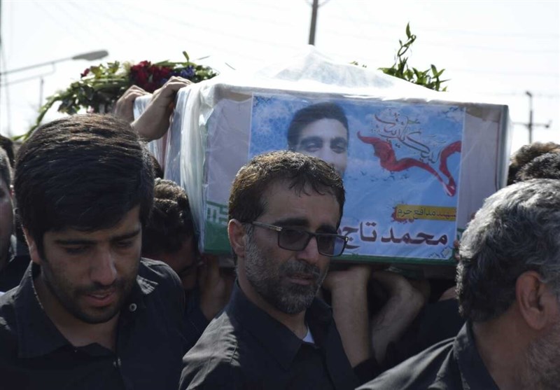 تشییع پیکر پاک شهید مدافع حرم محمد تاج‌بخش در گتوند
