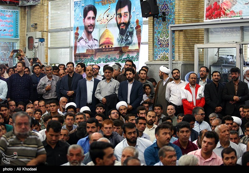 مراسم یادبود شهید مدافع حرم محسن حججی در نجف آباد اصفهان