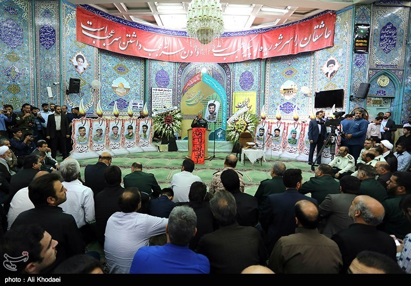 مراسم یادبود شهید مدافع حرم محسن حججی در نجف آباد اصفهان