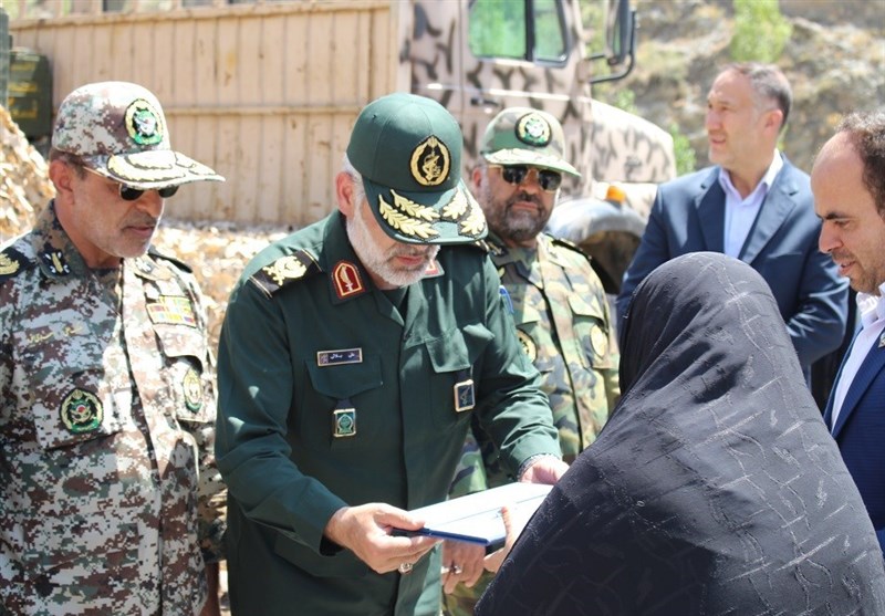 نمایشگاه راهیان نور شمال غرب و یادمان شهدای پل قطور خوی برگزار شد + عکس