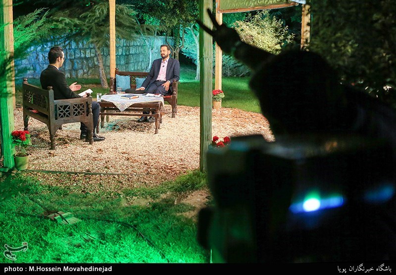 پشت صحنه برنامه تلویزیونی(راه نشان)