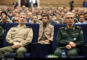مراسم تودیع و معارفه وزیر دفاع و پشتیبانی نیرو های مسلح