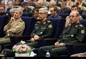 مراسم تودیع و معارفه وزیر دفاع و پشتیبانی نیرو های مسلح