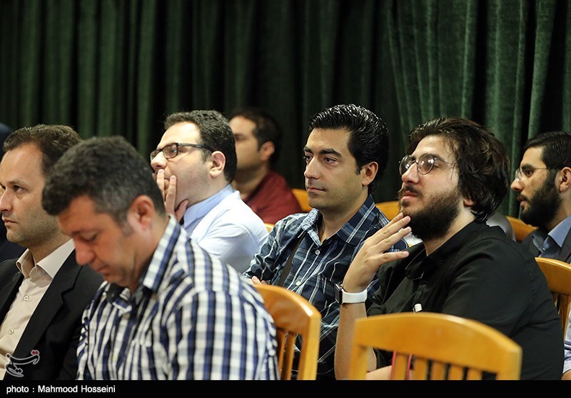نشست خبری ولایتی رئیس هیئت مؤسس دانشگاه آزاد