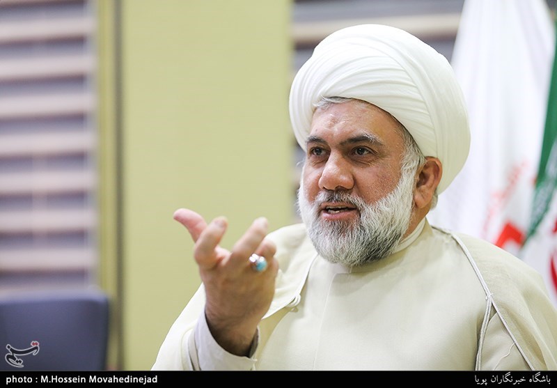ماه محرم , امام حسین (ع) ,