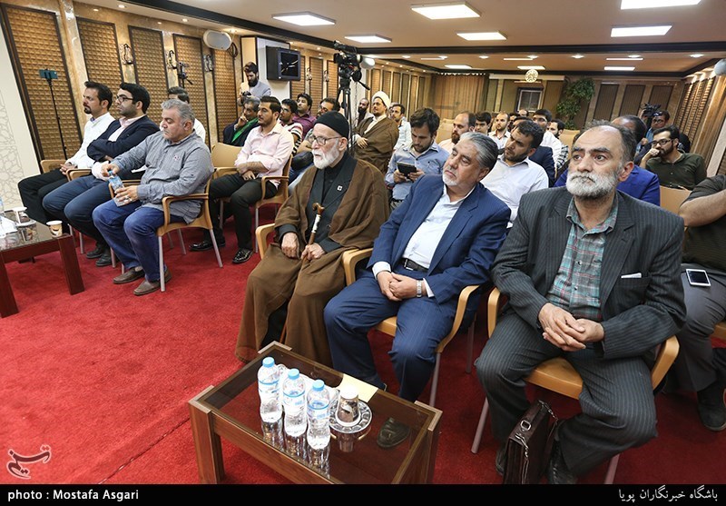 تجلیل از غلامرضا سازگار پیرغلام حسینی و شاعر آئین