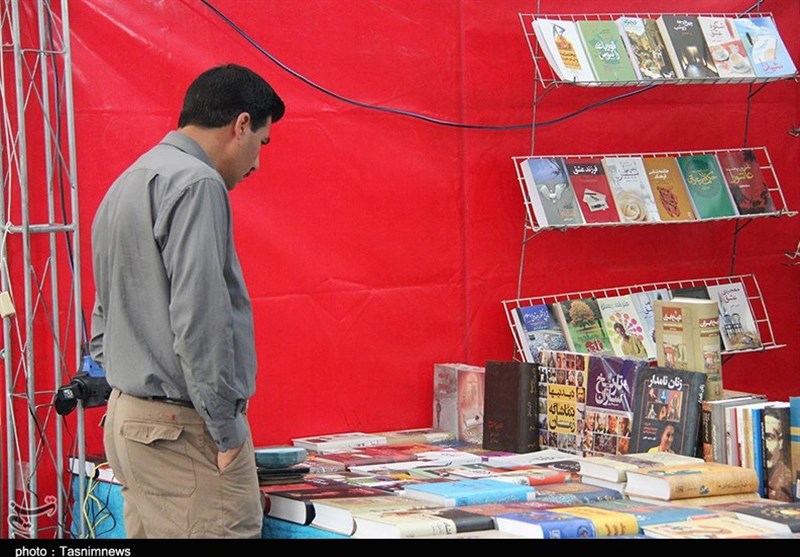 گزارش تصویری نمایشگاه کتاب ارومیه-علی آقایاری