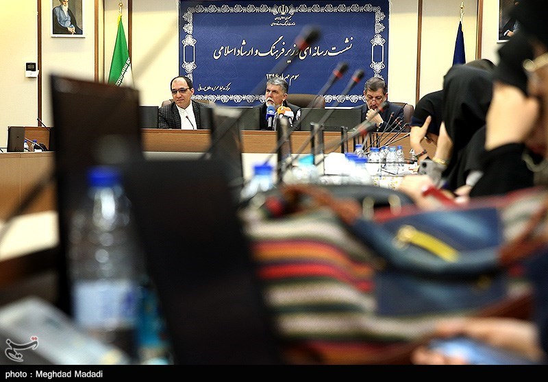 نشست خبری وزیر فرهنگ و ارشاد اسلامی
