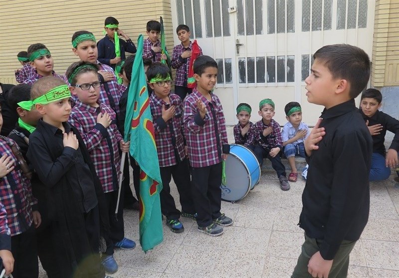 نوحه خوانی فرزند شهید حمیدرضا فاطمی‌اطهر