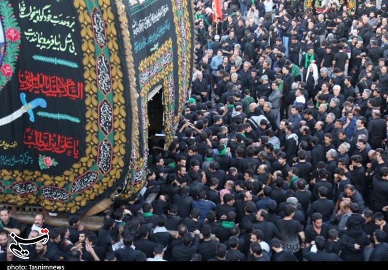 آیین سنتی نخل برداری تفت