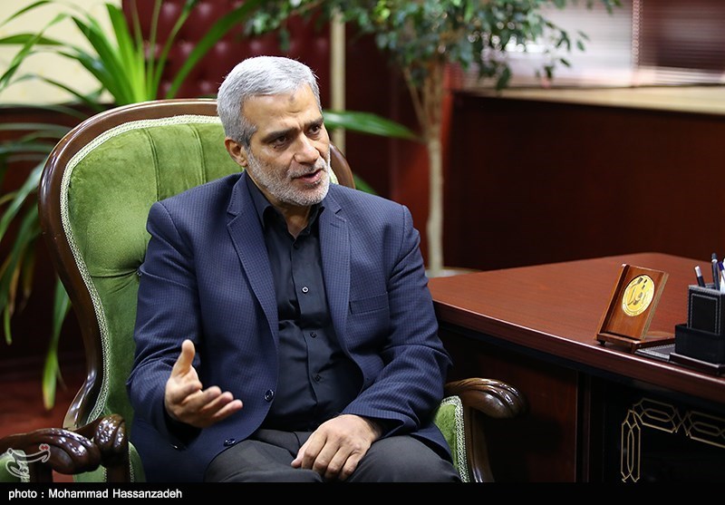 گفت‌وگوی تسنیم با امیر پوردستان