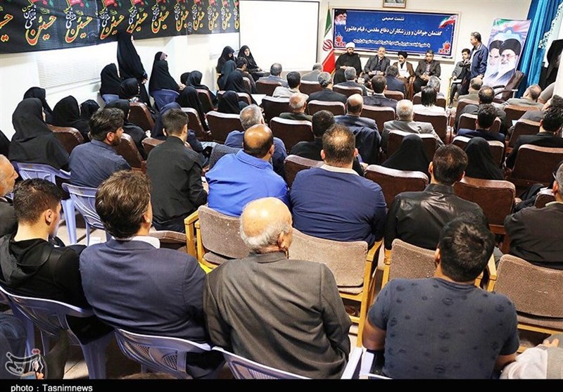 دیدار جوانان با امام جمعه ارومیه