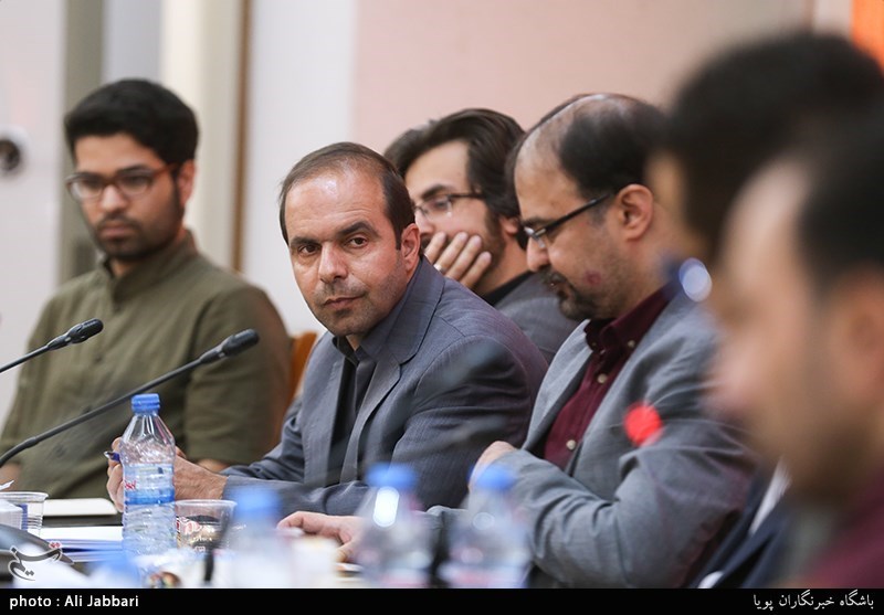 نشست فراخوان جشنواره تئاتر تجربه