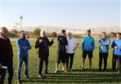 حضور قراب در تمرین استقلال و جلسه با شفر